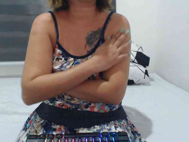 Asian-Susan webcam