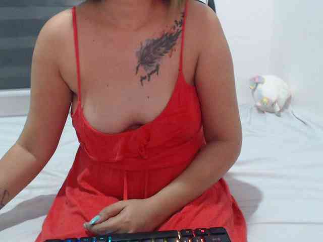 Asian-Susan webcam