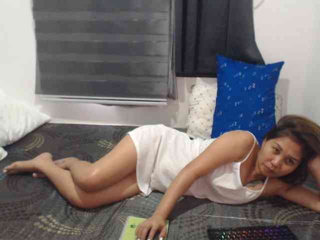 Asian-Susan webcam