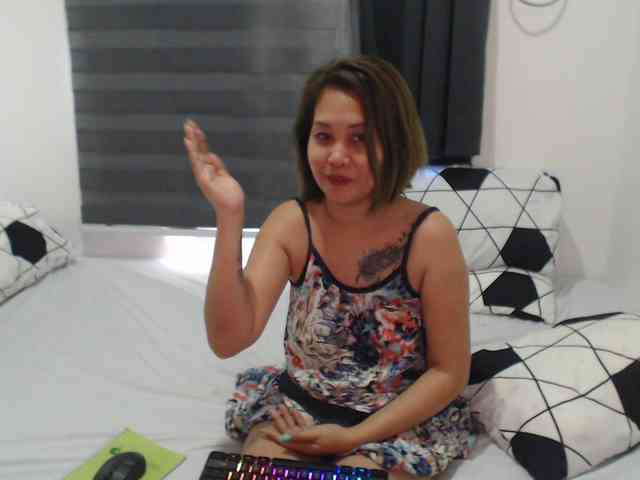 Asian-Susan webcam