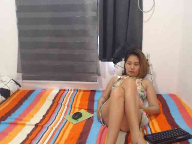 Asian-Susan webcam