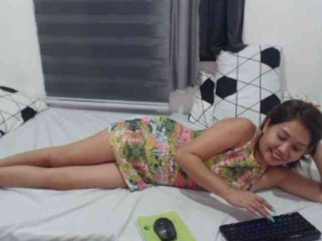 Asian-Susan webcam