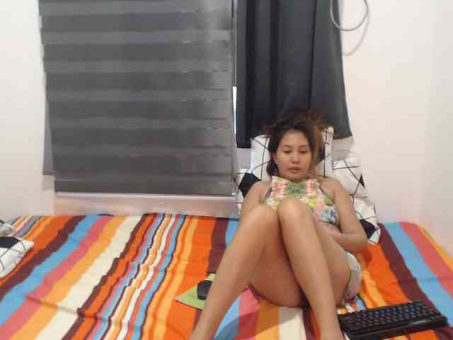 Asian-Susan webcam