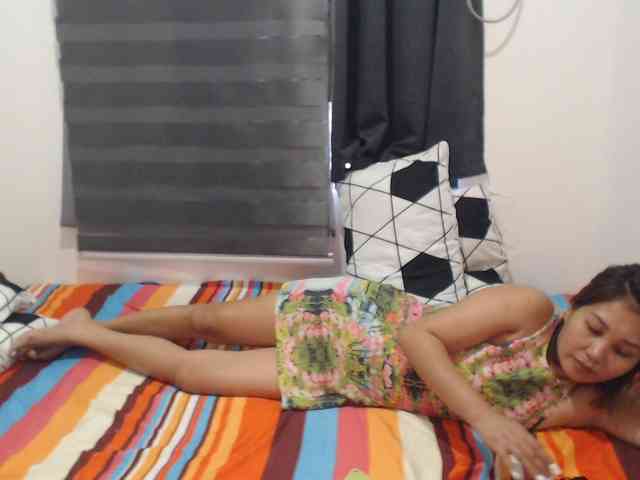 Asian-Susan webcam