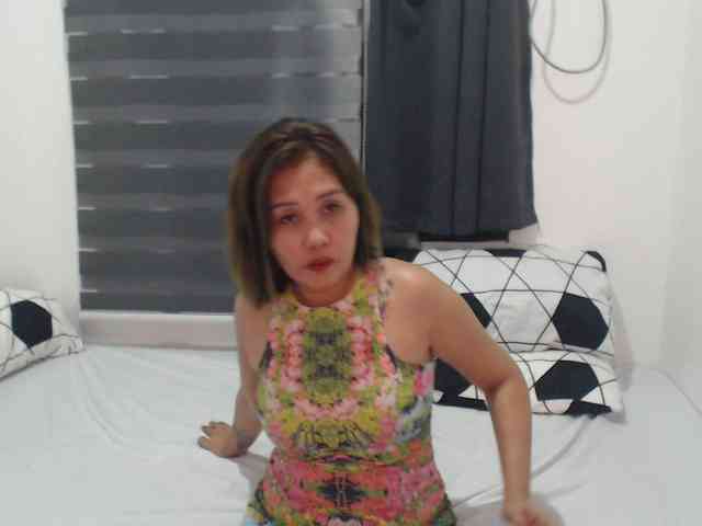 Asian-Susan webcam