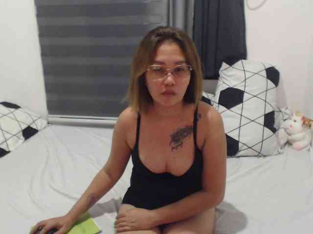 Asian-Susan webcam