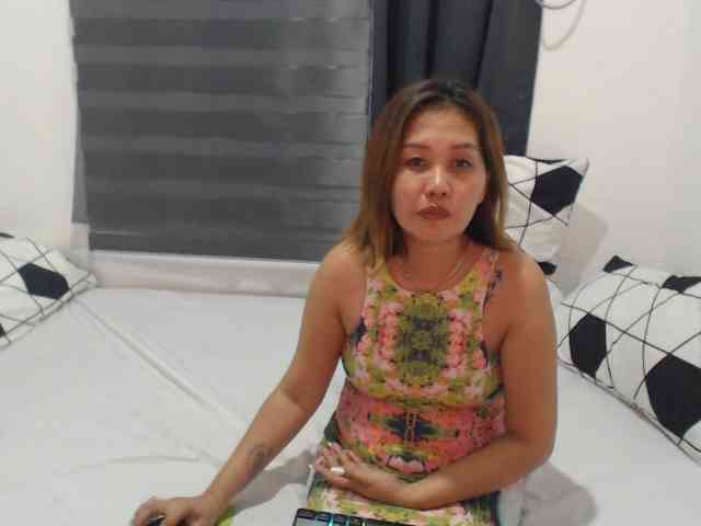 Asian-Susan webcam