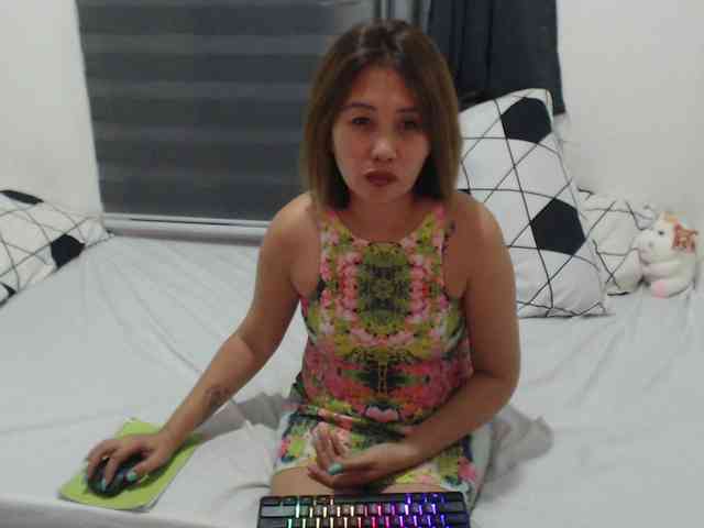 Asian-Susan webcam