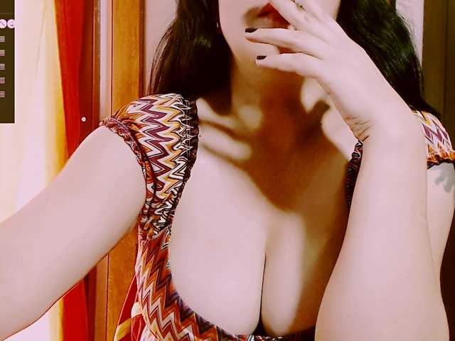 SexyAlina123 live cam on BongaCams