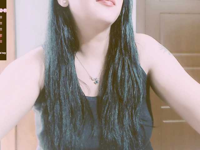 SexyAlina123 live cam on BongaCams