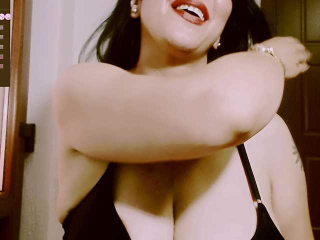 SexyAlina123 live cam on BongaCams