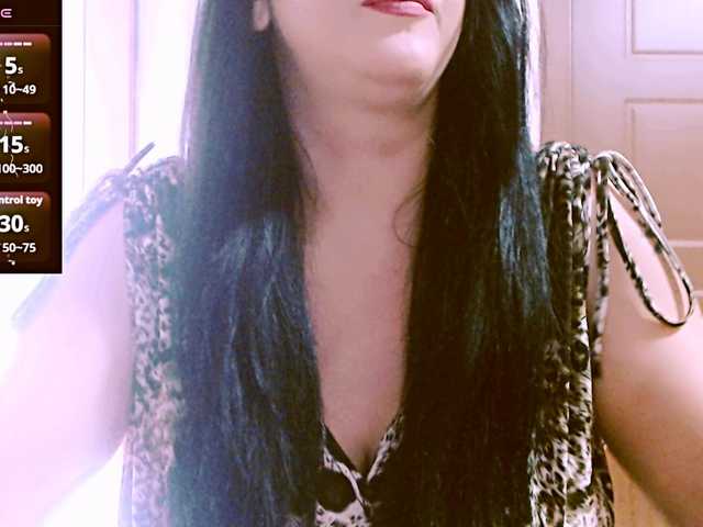 SexyAlina123 live cam on BongaCams