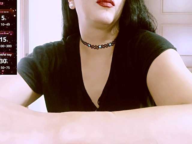SexyAlina123 live cam on BongaCams