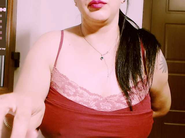 SexyAlina123 live cam on BongaCams