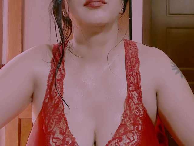 SexyAlina123 live cam on BongaCams