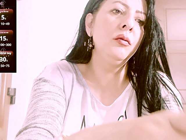 SexyAlina123 live webcam show