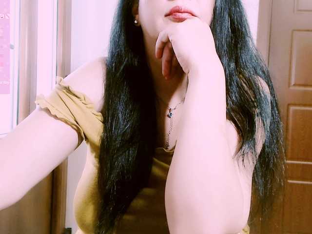 SexyAlina123 live cam on BongaCams