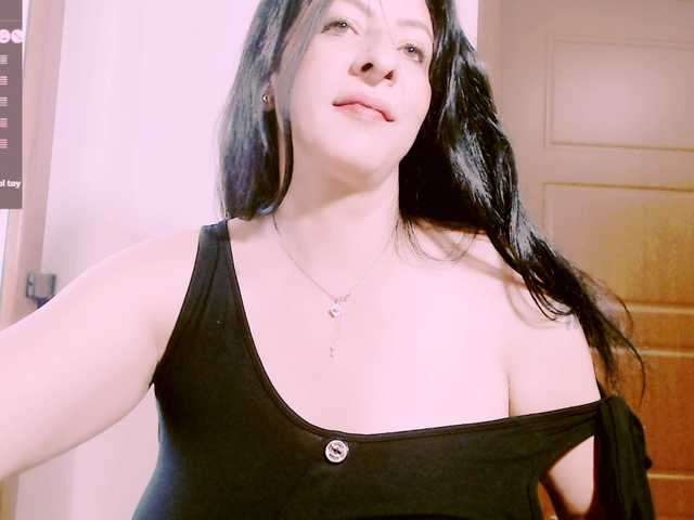 SexyAlina123 live cam on BongaCams