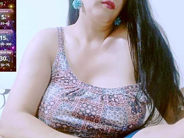 SexyAlina123 live cam on BongaCams