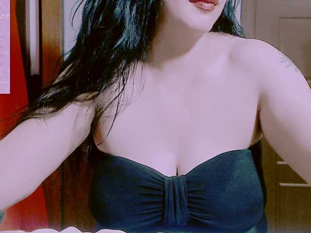 SexyAlina123 live cam on BongaCams