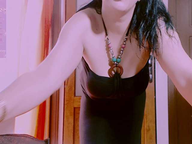 SexyAlina123 live cam on BongaCams
