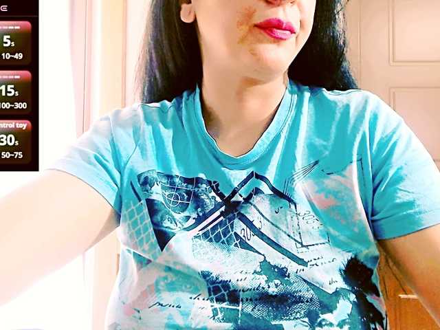 SexyAlina123 live cam on BongaCams