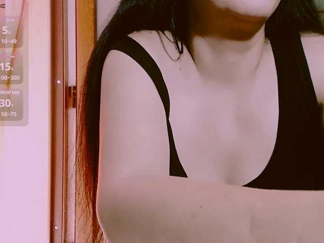 SexyAlina123 live cam on BongaCams