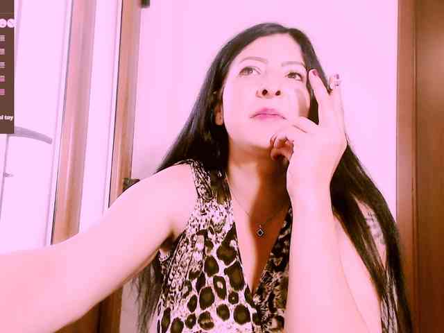 SexyAlina123 webcam