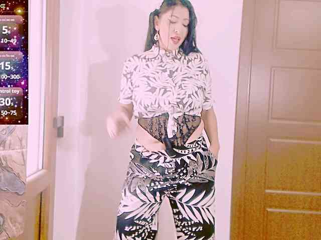 SexyAlina123 webcam
