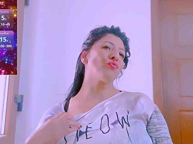SexyAlina123 webcam