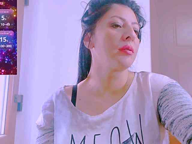 SexyAlina123 webcam