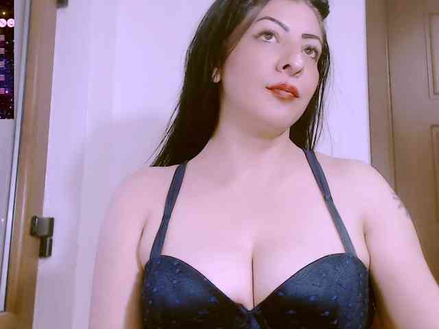 SexyAlina123 webcam