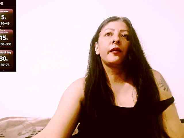 SexyAlina123 Live Webcam on BongaCams