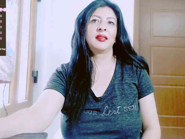 SexyAlina123 webcam