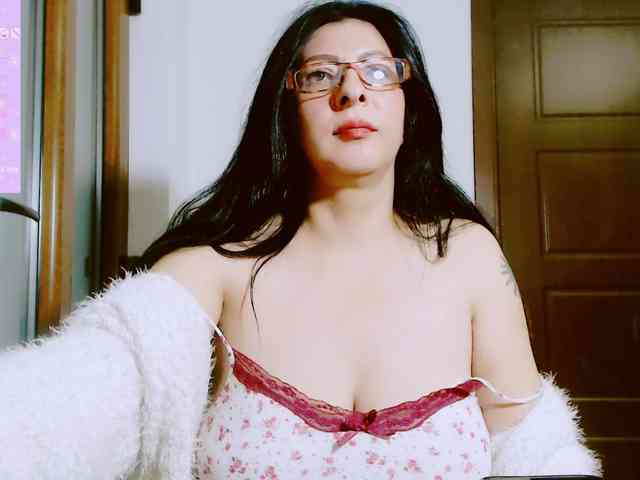 SexyAlina123 webcam