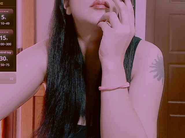 Model: SexyAlina123