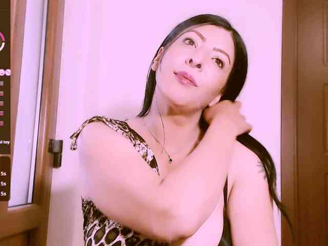 SexyAlina123 webcam