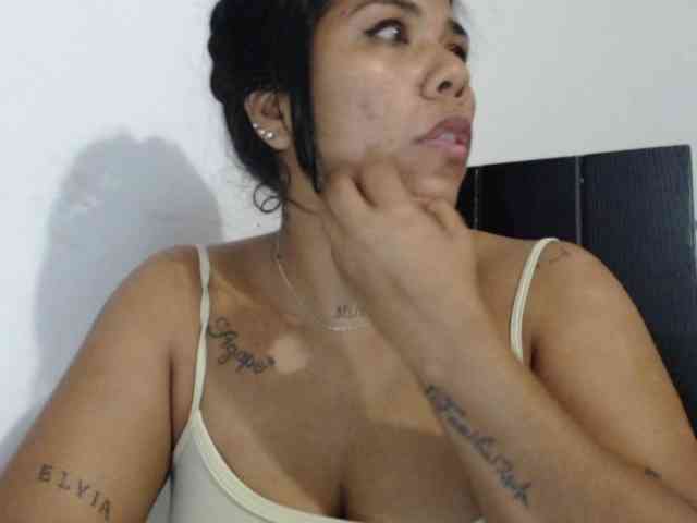 Pocahontas17 webcam