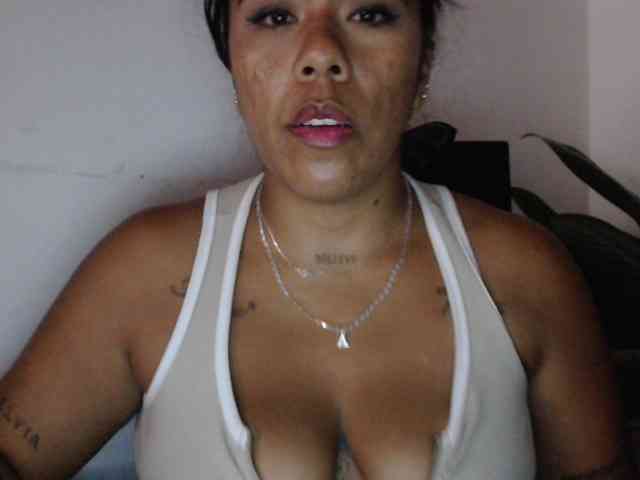 Pocahontas17 webcam
