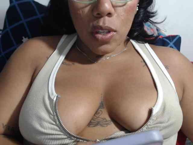 Pocahontas17 webcam