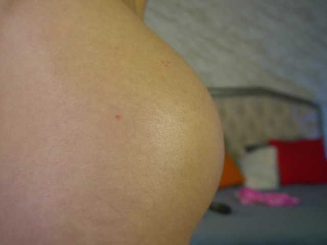 KatelynSparks's BongaCams show and profile