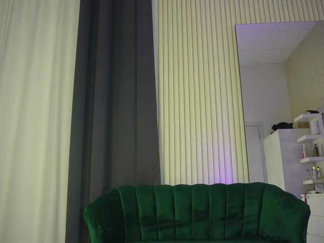 KatelynSparks live cam on BongaCams