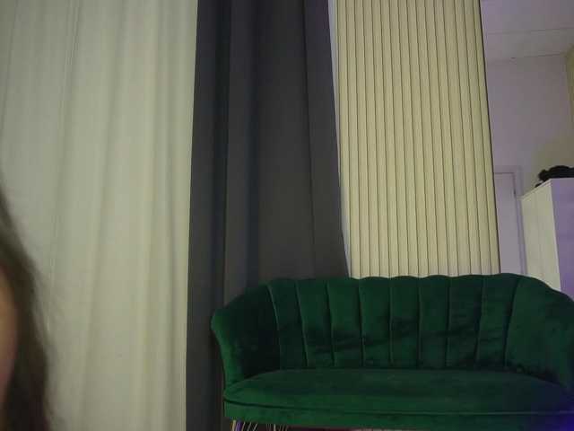 KatelynSparks live cam preview