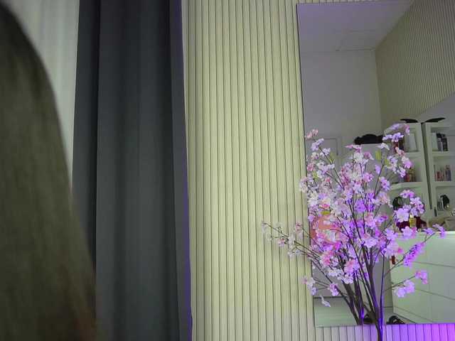KatelynSparks live cam on BongaCams