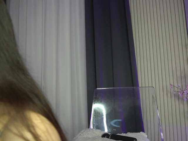 KatelynSparks live cam on BongaCams