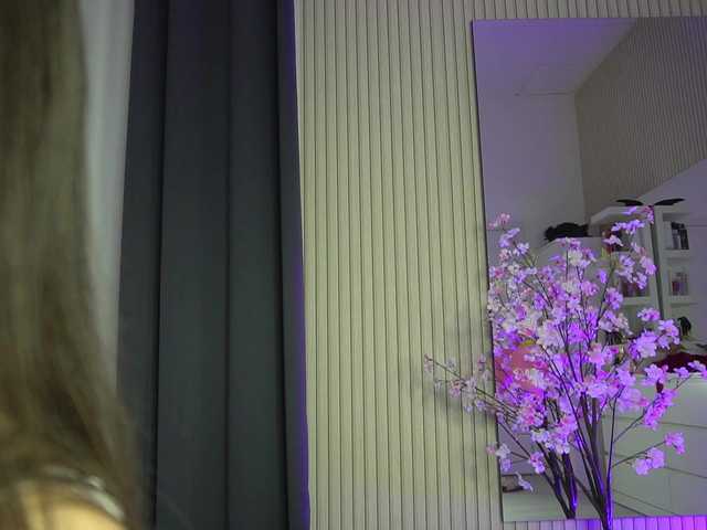 KatelynSparks live cam on BongaCams