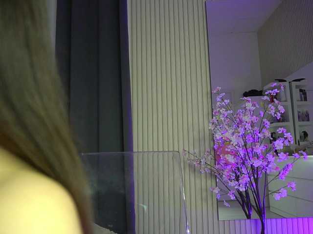 KatelynSparks live cam on BongaCams