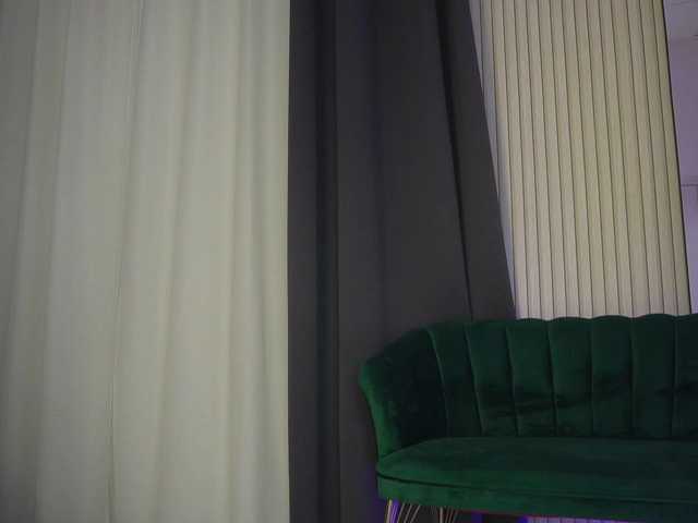 KatelynSparks live cam on BongaCams