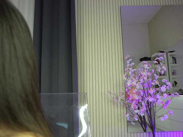 KatelynSparks live cam on BongaCams