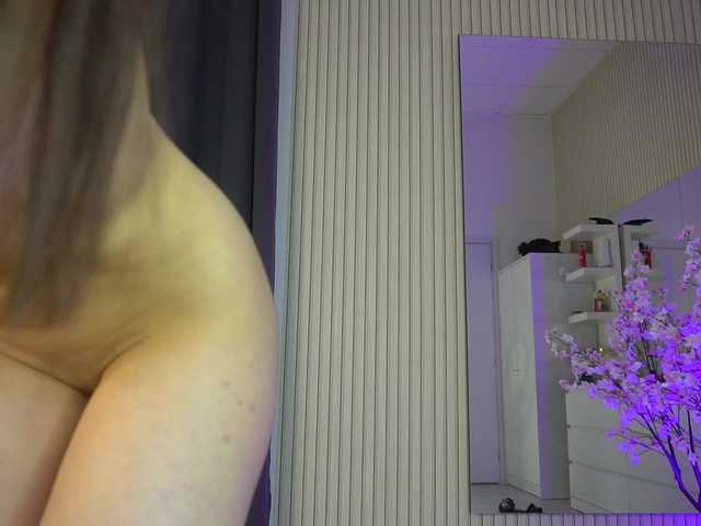 KatelynSparks live cam on BongaCams